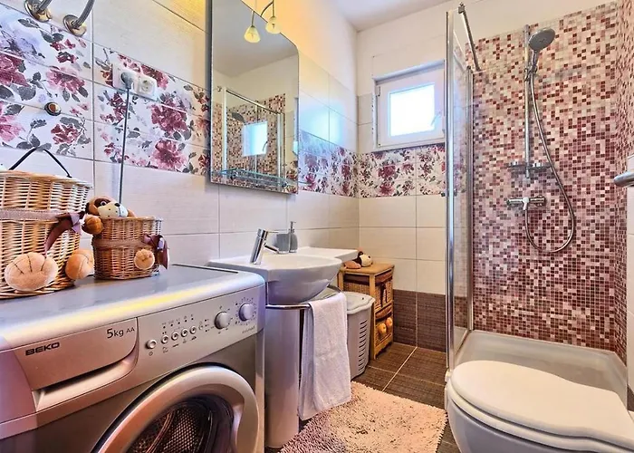 Luxury Black&white With Pool Trogir