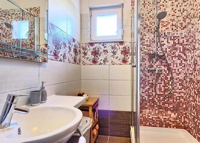 Luxury Black&white With Pool * Trogir